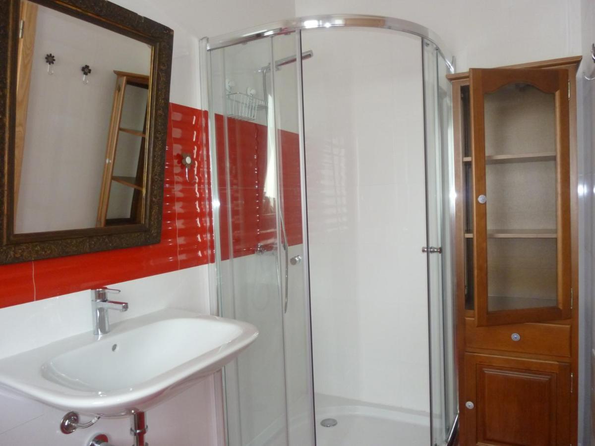 Suite Na Casa Da Andreia Сан-Мартинью-ду-Порту Экстерьер фото